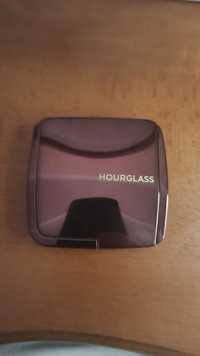 Пудра Hourglass Dim Light