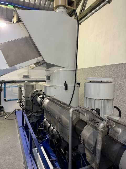 Linia do regranulacji tworzyw sztucznych wytłaczarka, extruder