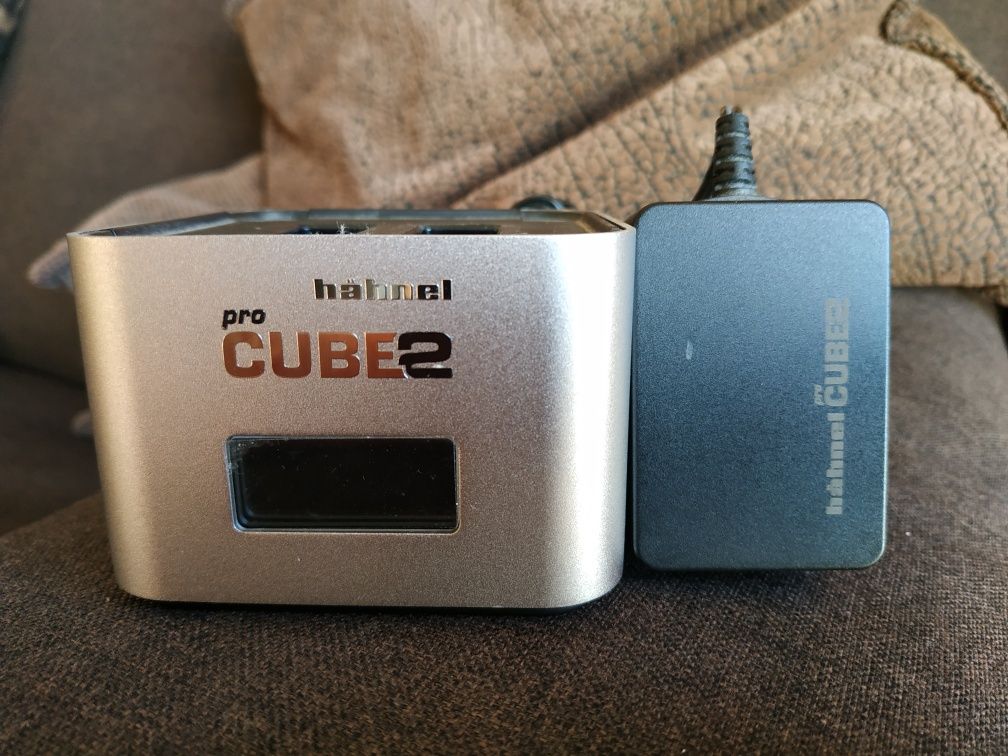 Hahnel Pro CUBE 2 p/ Canon LP- E17