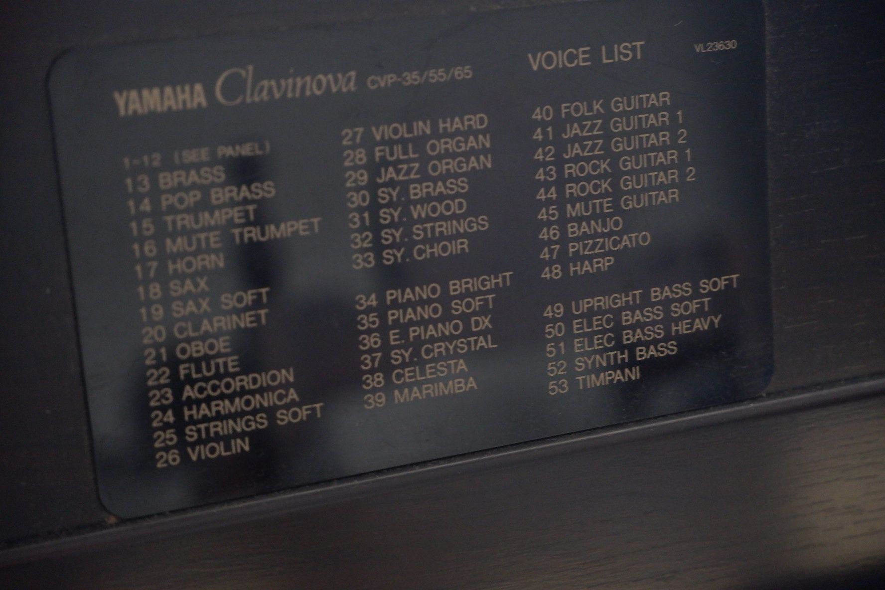 Yamaha clavinova CVP 65 pouco usado