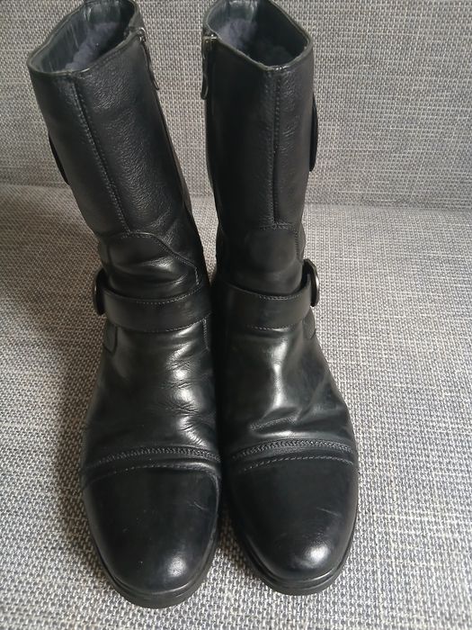 Продам мужские сапоги