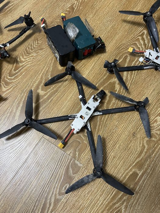 Fpv дрон на продаж, 2 батареї