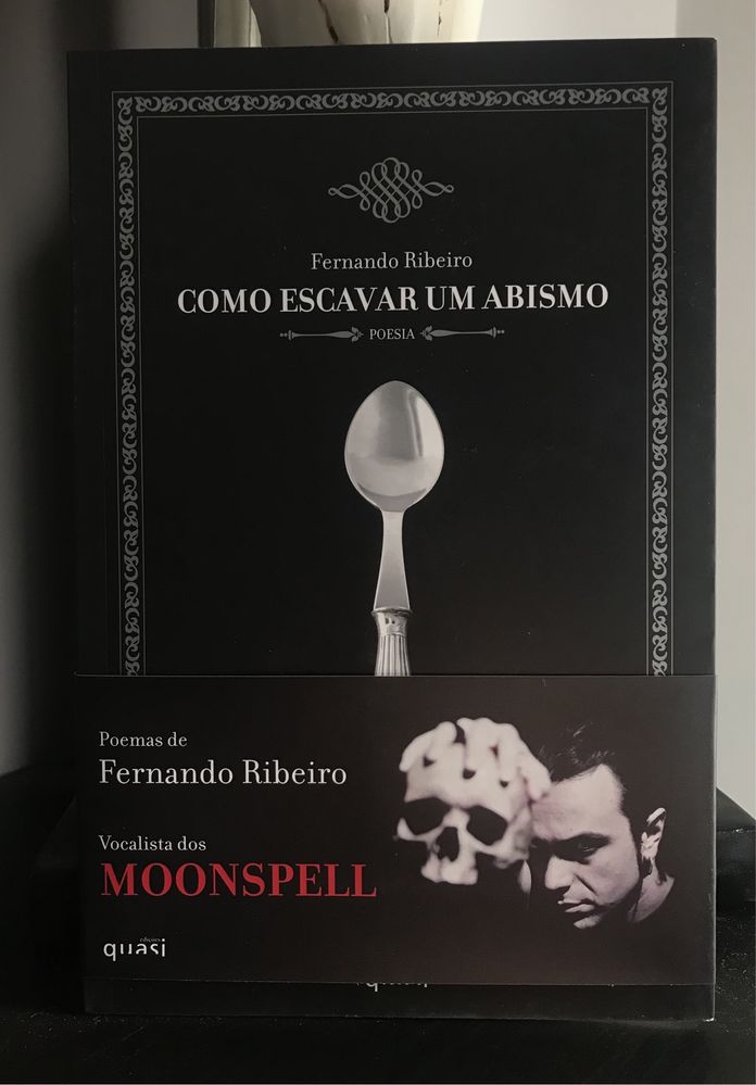Livros - Fernando Ribeiro / Moonspell (Autografados)