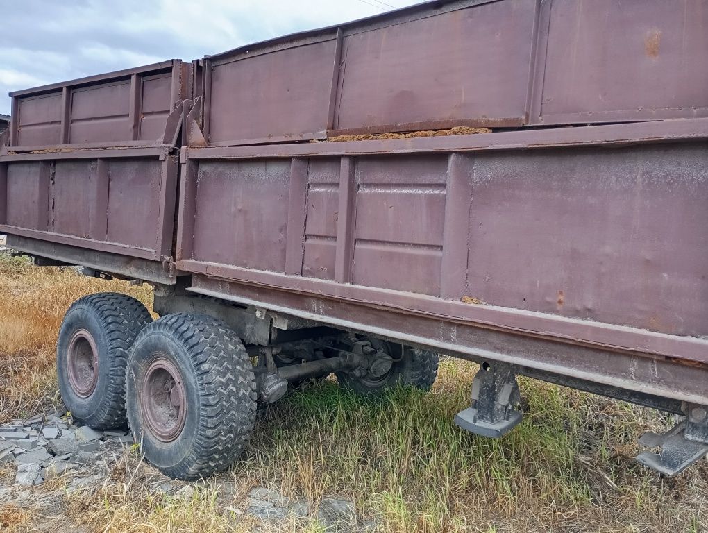 Продаж прицеп 2птс9