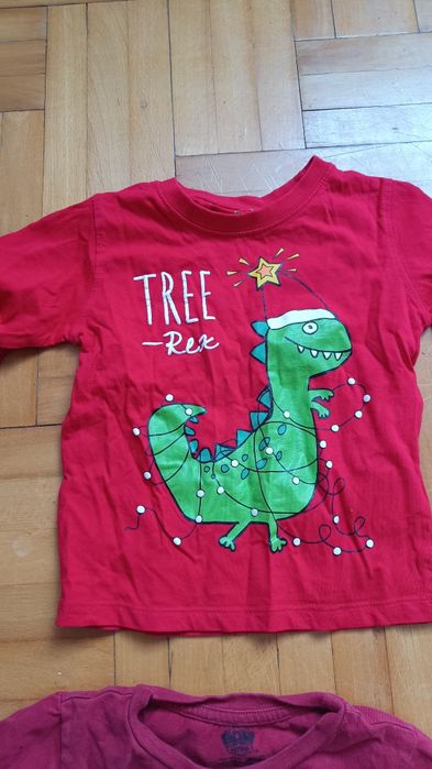 Bluzeczka z długim rękawem świąteczna dla chłopca rozmiar 98