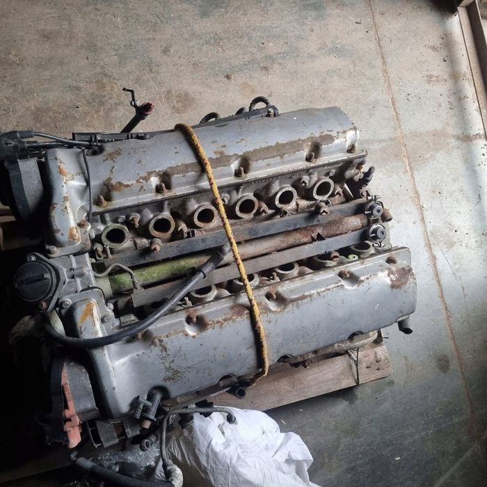 BMW E31 E32 SILNIK 5,0 V12 M70 B50