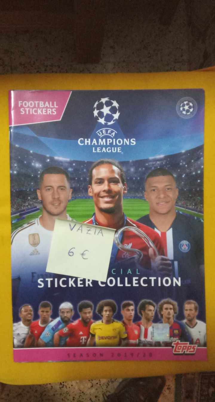 8 Cadernetas Champions League