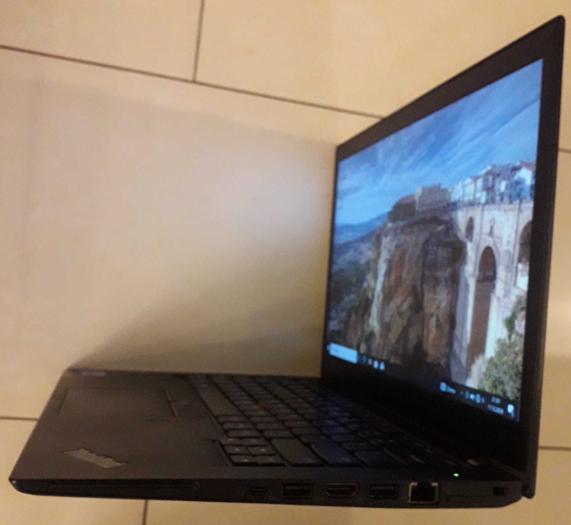 Laptop ThinkPad T470s i5 7200U 8GB 256GB SSD 1920x1080 BAT 3-5H WIN 10