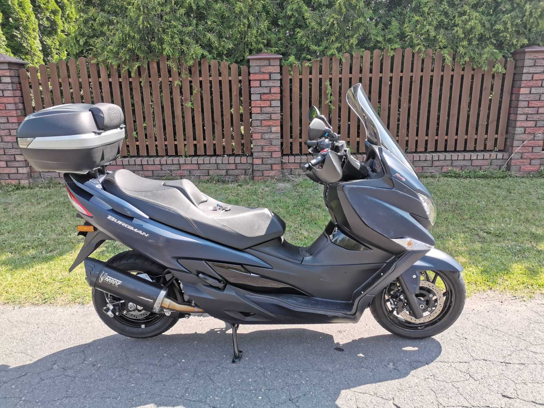 Suzuki Burgman 400 grzane manetki, sportowy wydech MIVV, tylko 5tys km