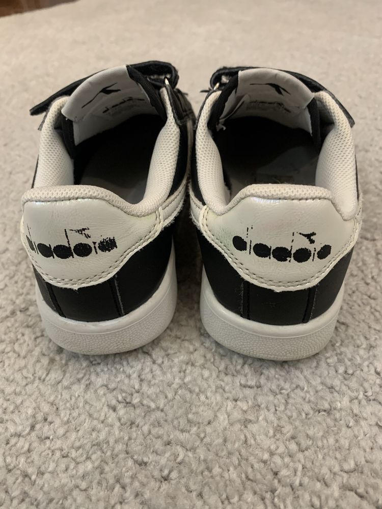 Кеди, кросівки diadora
