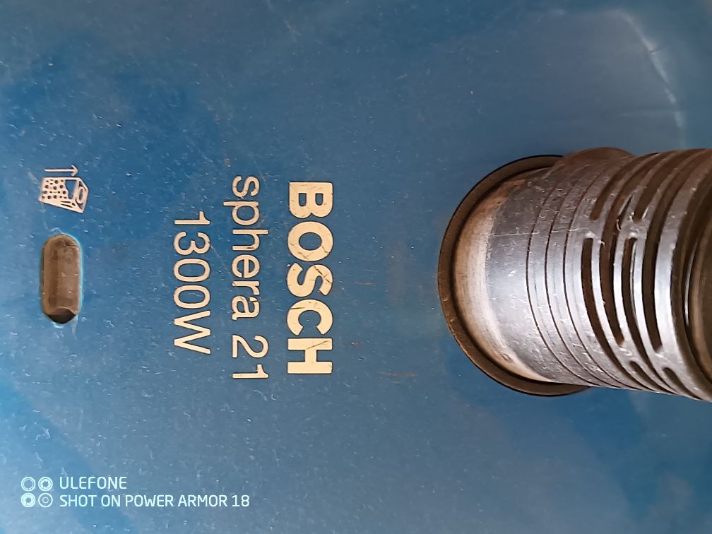 Пылесос бош Bosch 1300W