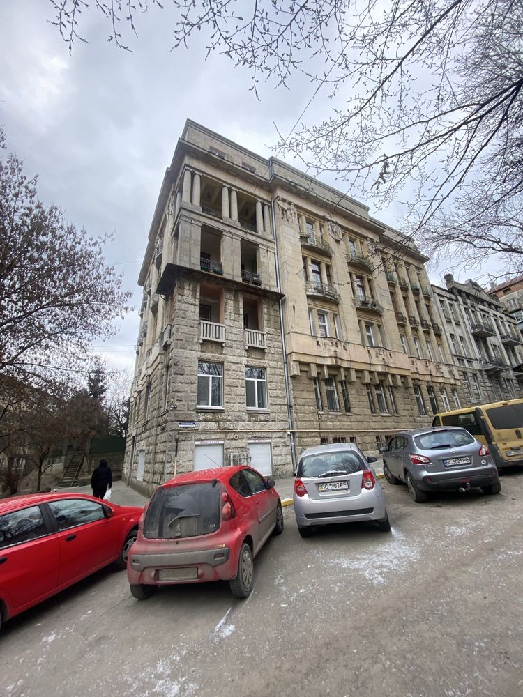 Продаж квартири класу люкс по вул.Коциловського 15