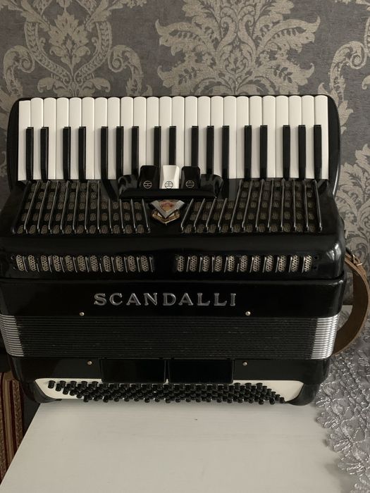 Akordeon włoski Scandalli