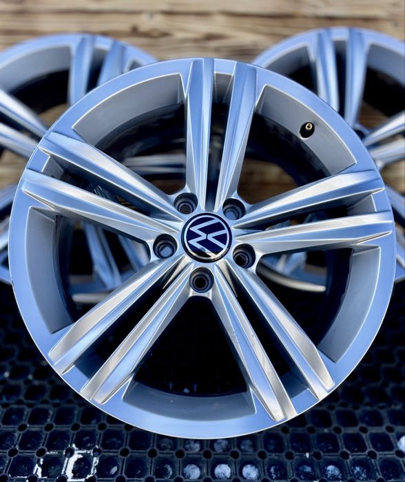 Диски 5/112 r18 Volkswagen Sebring