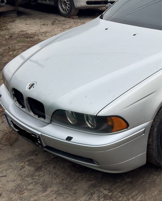 Продам фары и ьампер бмв е39 рест