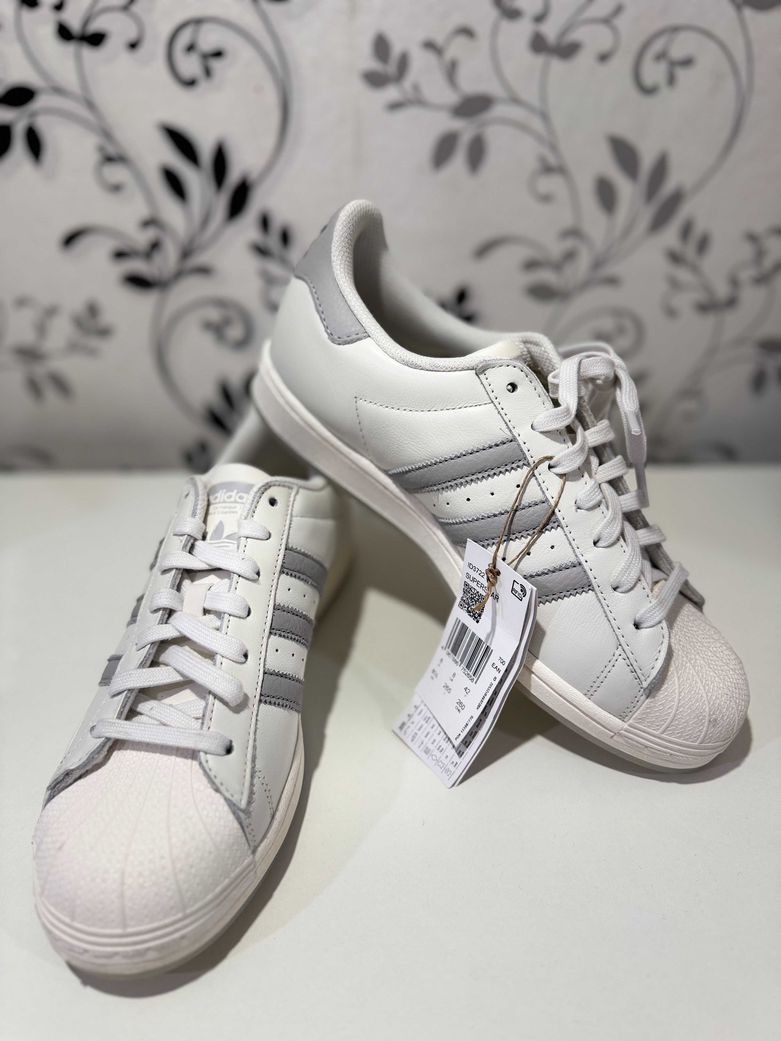 Кросівки чоловічі Adidas Superstar ID3722, 42р