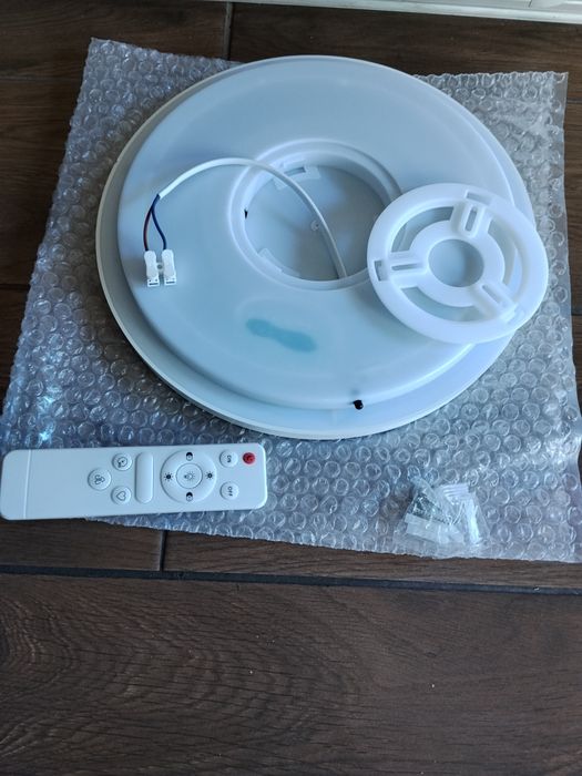 Plafon lampa LED płaska na pilota