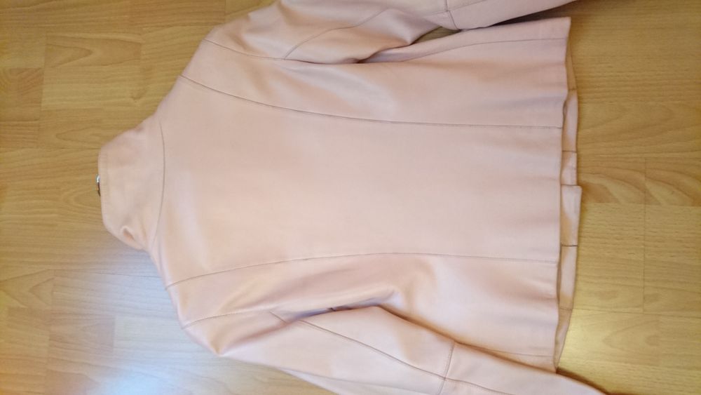 Продам пиджак (натуральная кожа)