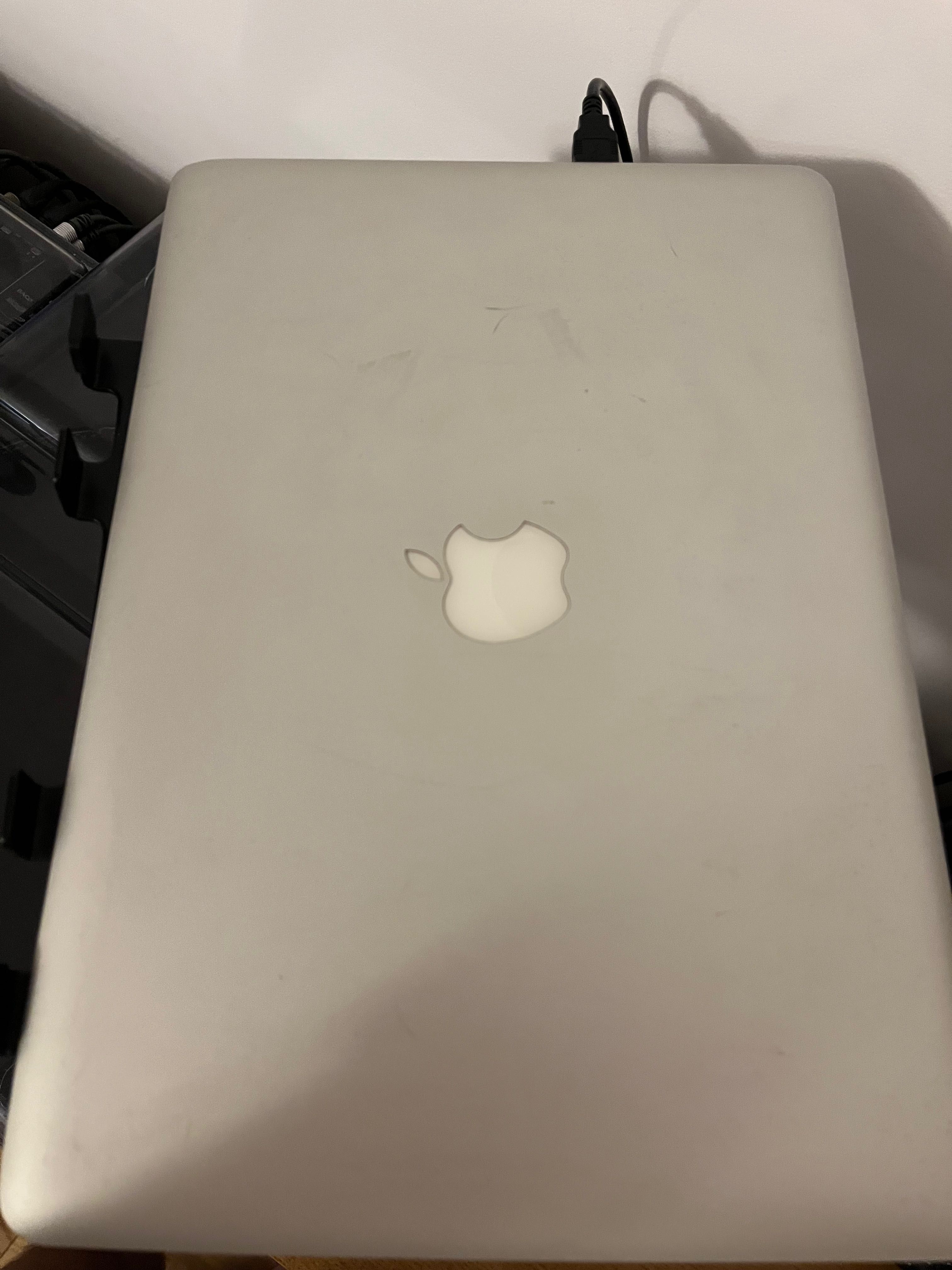 MacBook Pro 13 cali