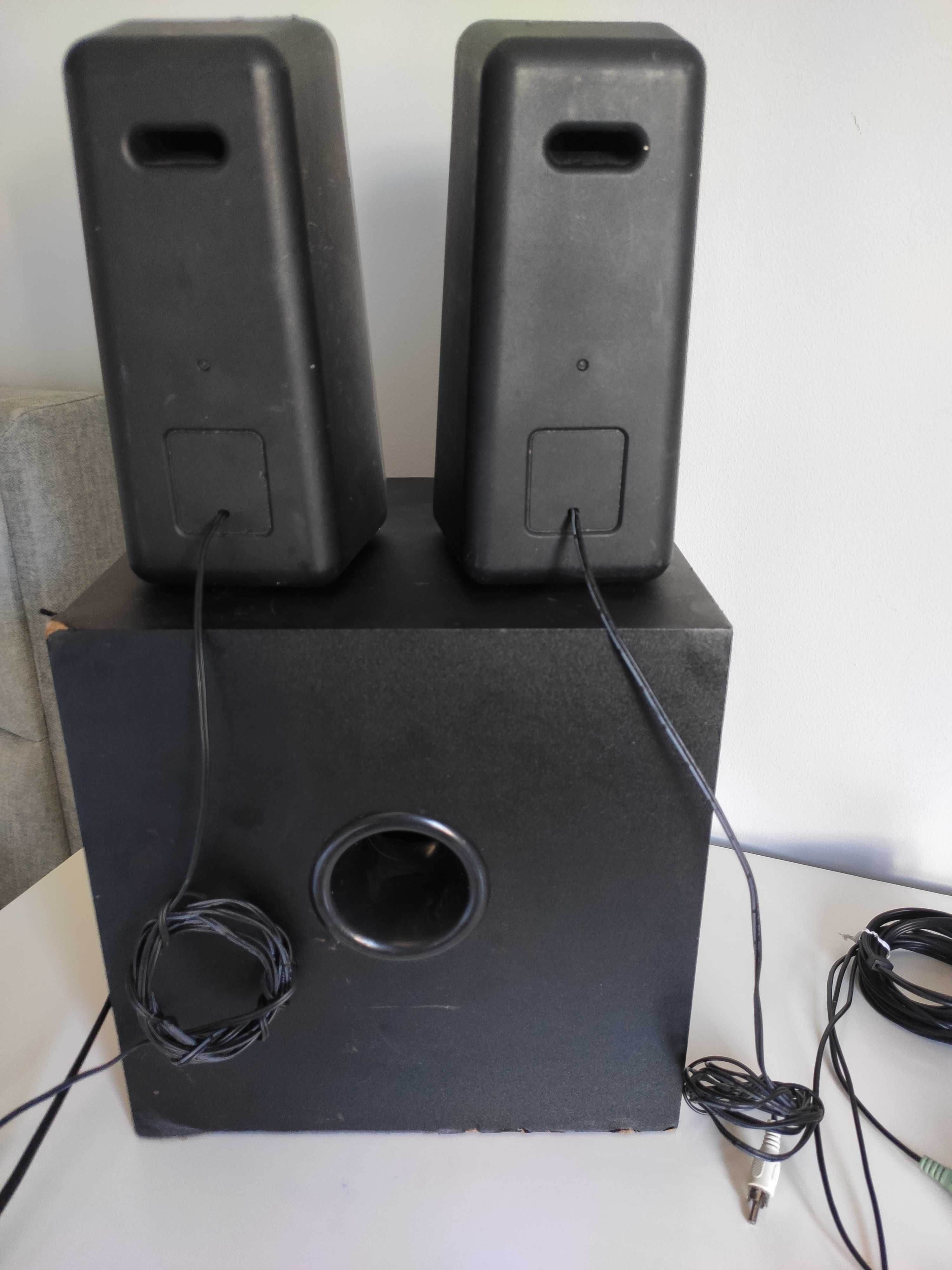 Colunas Trust Tytan 2.1 com 120watt