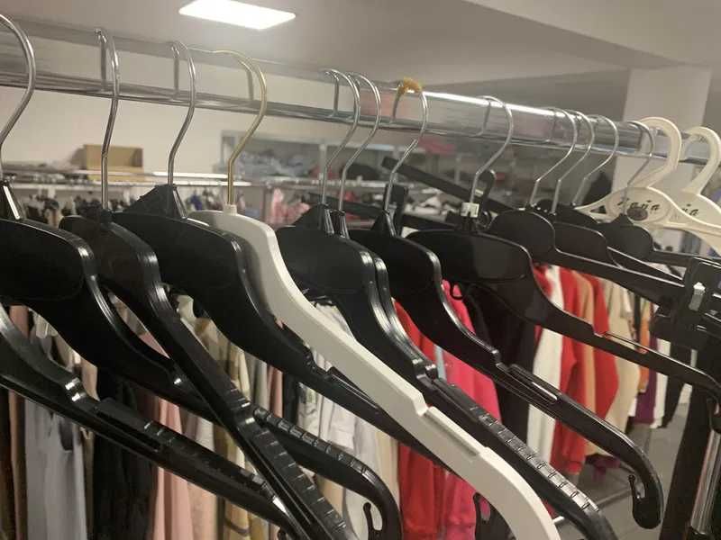 Oddam Wieszaki urzywane MIX 50-80 szt worek