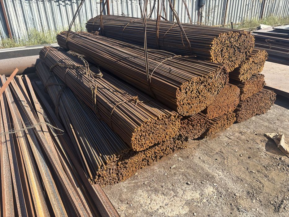 Арматура міра - 12 мм. Вся по 3 метри.