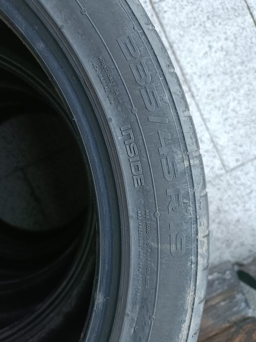 Opony letnie Nokian 235/45R19 235/45/19