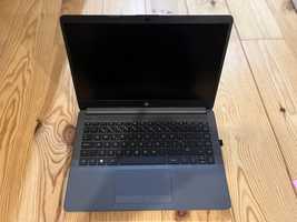 Portatil HP 245 G8