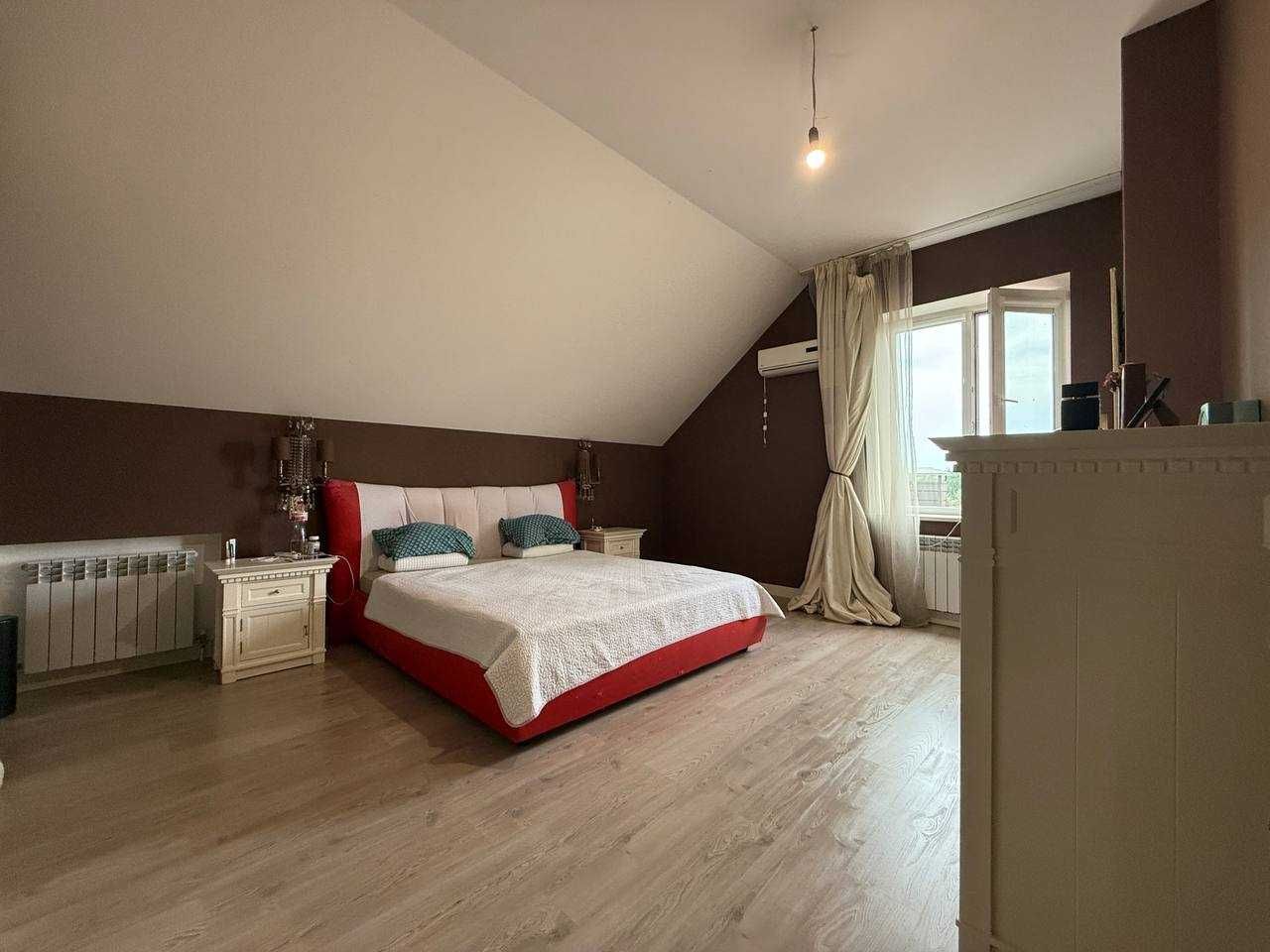 Продам уникальный 2эт дом 280 м + SPA-дом 170 м в коттеджном секторе