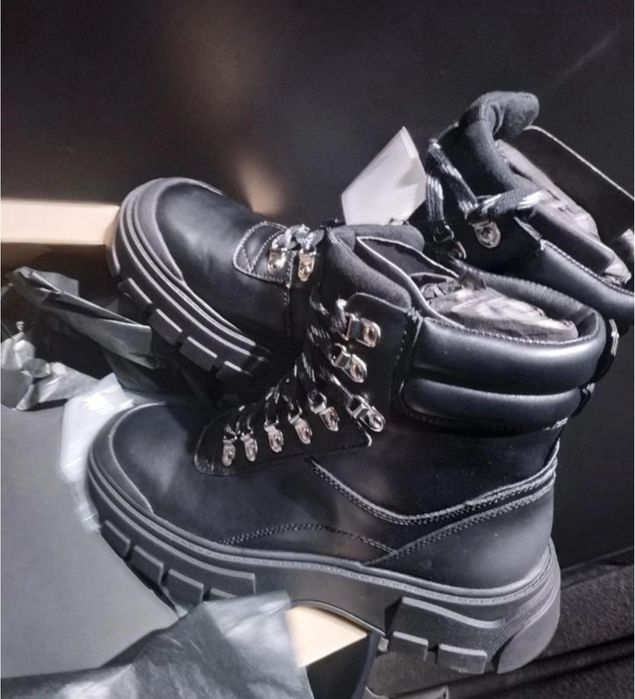 Терміново! Mango шкіряні ботинки черевики нові! 40