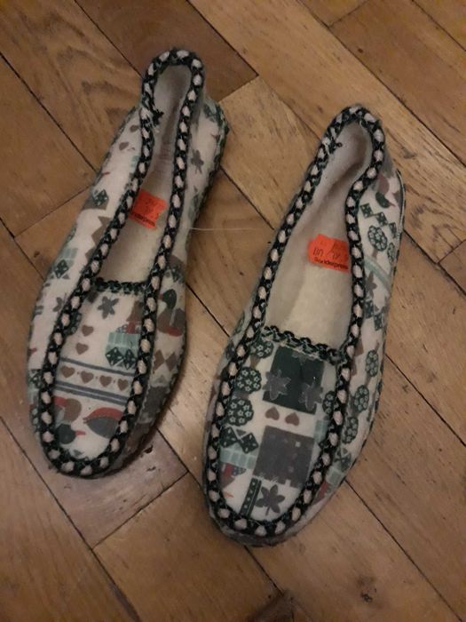 kapcie ciepłe, papucie roz.35
