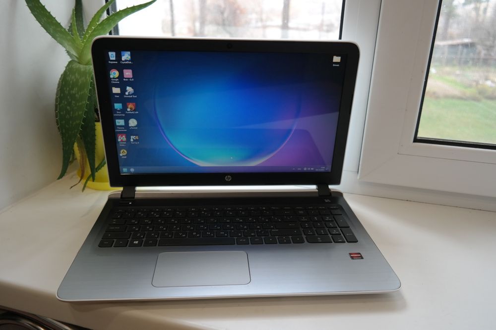 HP 15AB/A8-7410/Radeon R7-m360/ОЗУ-16/ssd-120l/hdd-500/АКБ-2.5-3год