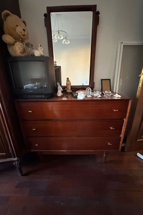 Quarto completo em mogno — 100€