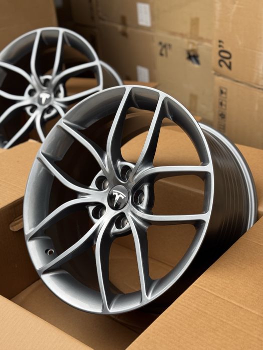Диски Нові R20/5/114,3 TESLA Model Y Model 3 . В Наявності .
