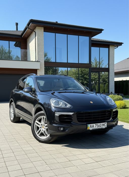 Porsche Cayenne 2015р