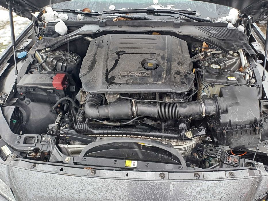 Jaguar XF 2.0 diesel 2018r.