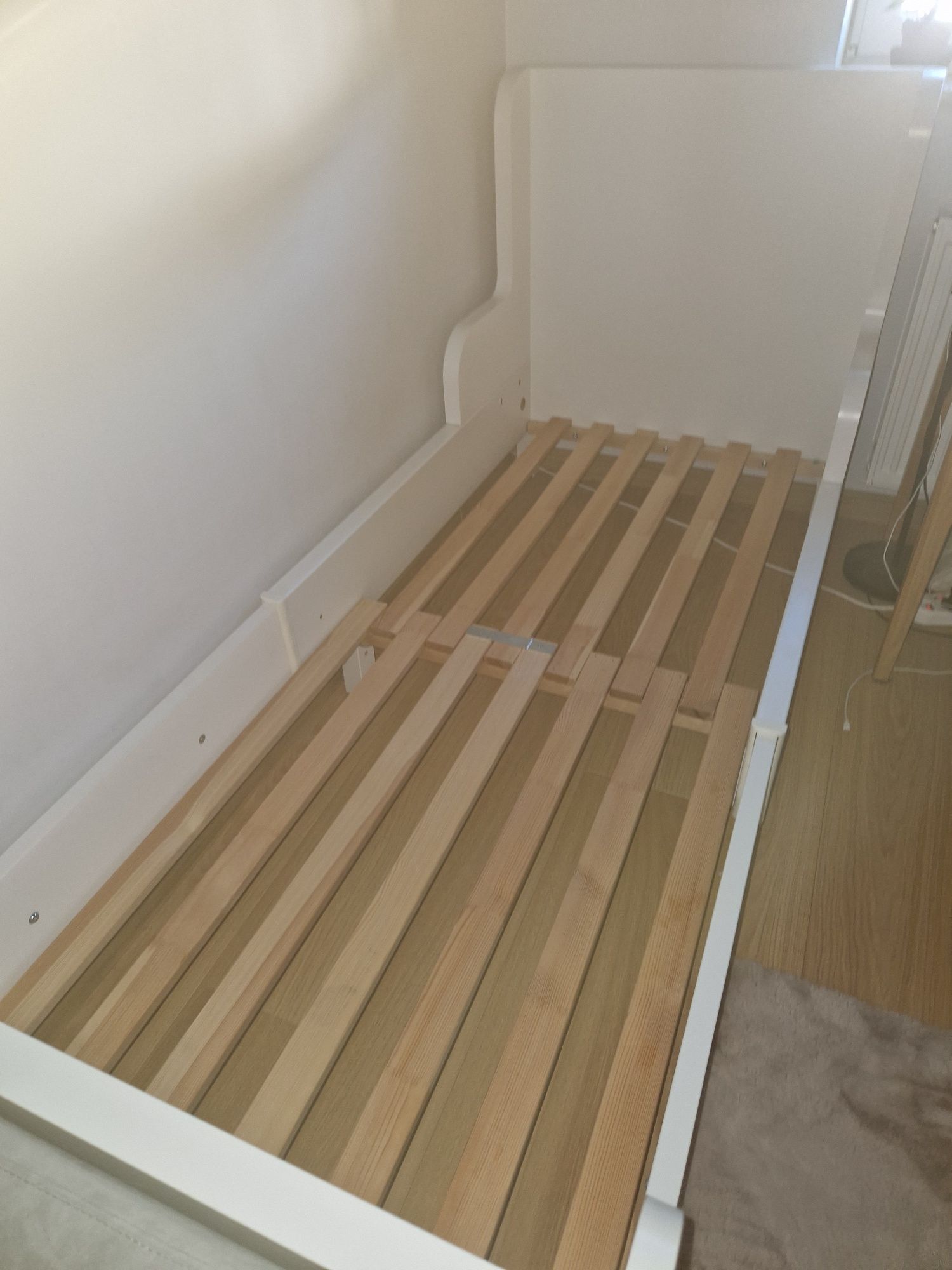 Łóżko Ikea pojedyńcze białe Busunge 80x200 cm ikea