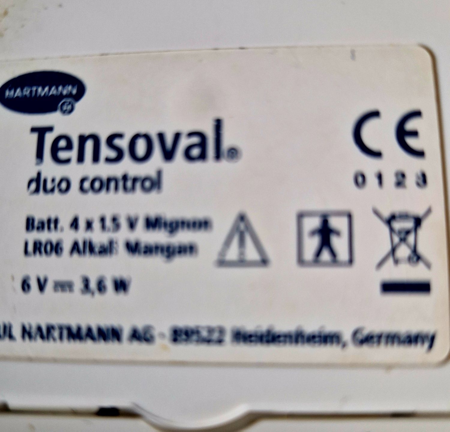 Aparat do mierzenia ciśnienia  tensoval Hartman.