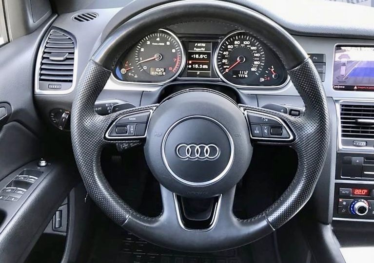 Продам или обмен Audi Q7 S-LINE 2012