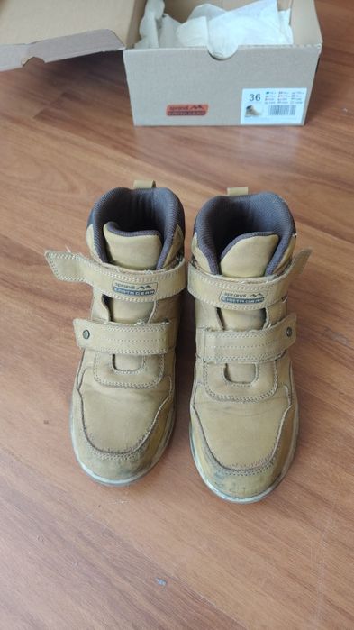 Buty zimowe Sprandi 36r