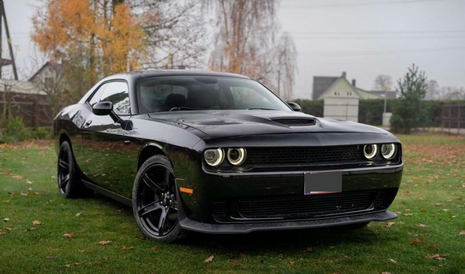 Dodge Challenger Auto SXT Plus