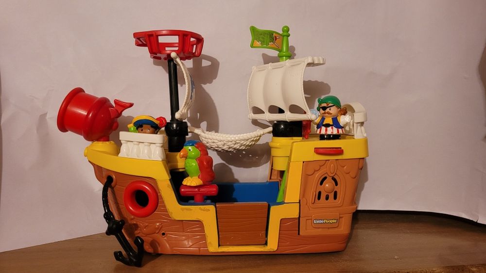 Statek piracki fisher price