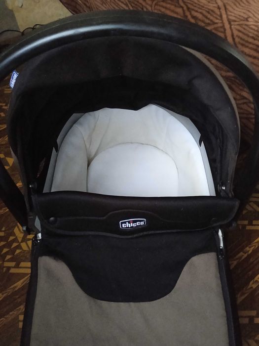 Коляска Chicco Trio Activ3 Top 3&1