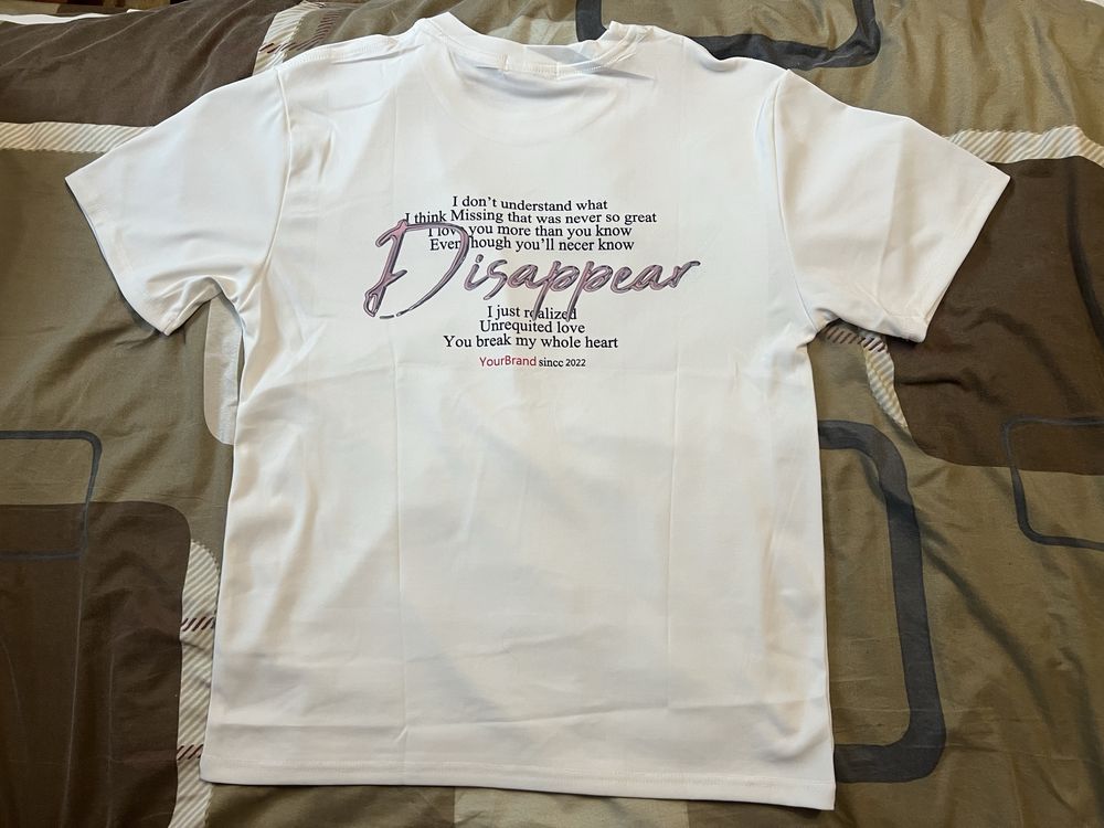 Футболка Disappear