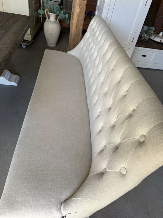 REWELA PIKOWANA sofka ława glamour chesterfield biała kremowa