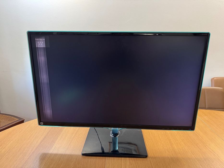 Monitor Samsung - Avariado
