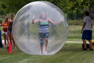 Aquaball Bola insuflável 2 metros crianças - NOVA