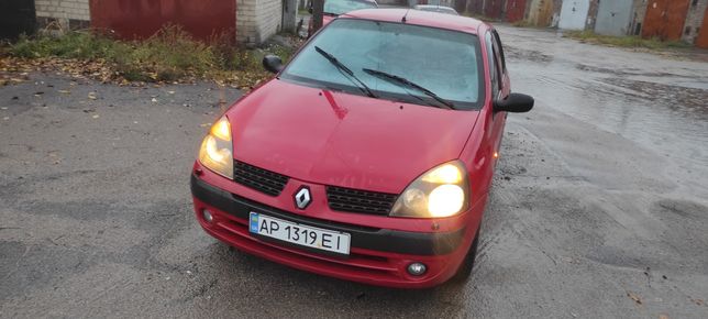 Renault Symbol 1.4 Benzin! Red Fox!