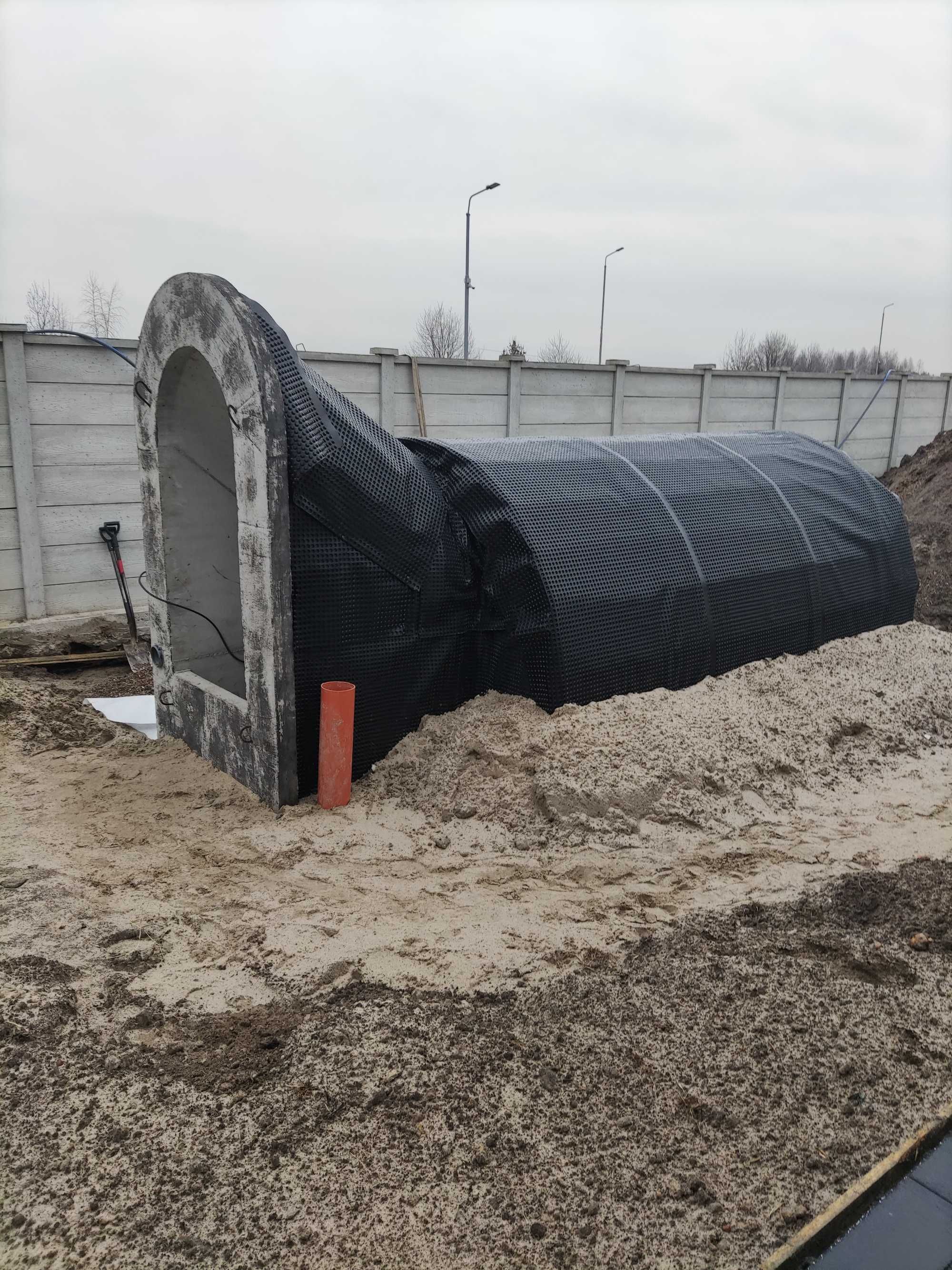 piwnica betonowa ziemianka 350lub300 schody tunel szambo betonowe