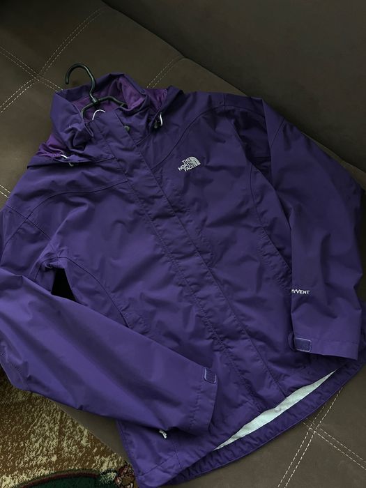 Фіолетова вітровка-дощовик the north face на мембрані hyvent